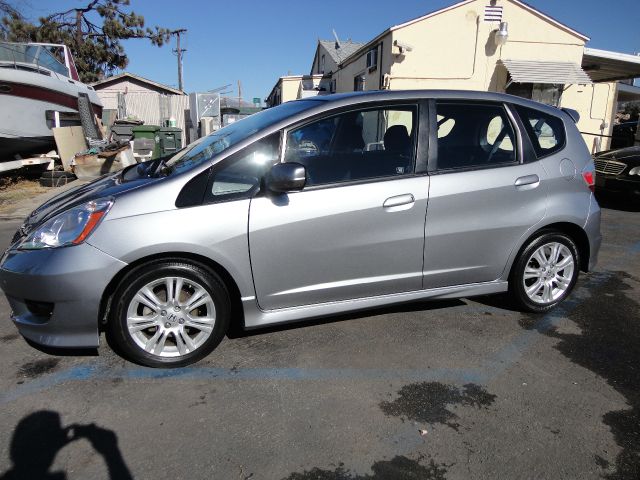 2009 Honda Fit 9-3 4Dr