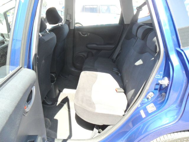 2009 Honda Fit 9-3 4Dr