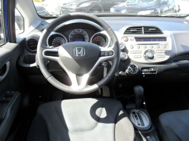 2009 Honda Fit 9-3 4Dr