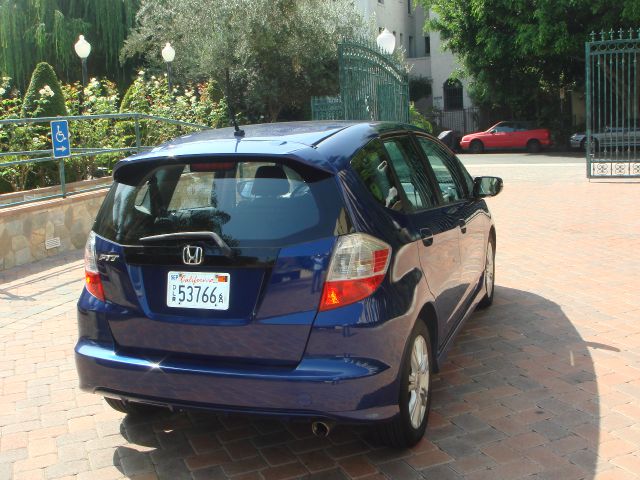 2010 Honda Fit 9-3 4Dr