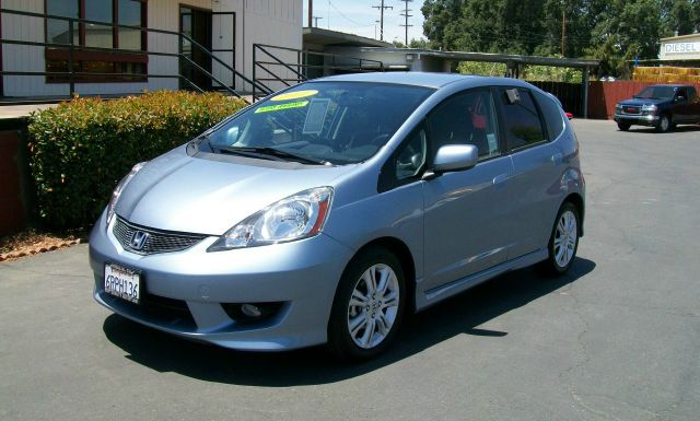 2011 Honda Fit 9-3 4Dr