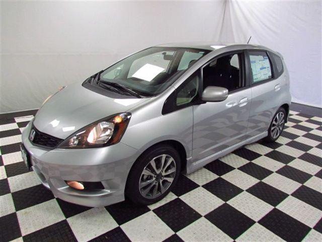 2012 Honda Fit XLT 5 1/2 FT