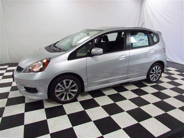 2012 Honda Fit XLT 5 1/2 FT