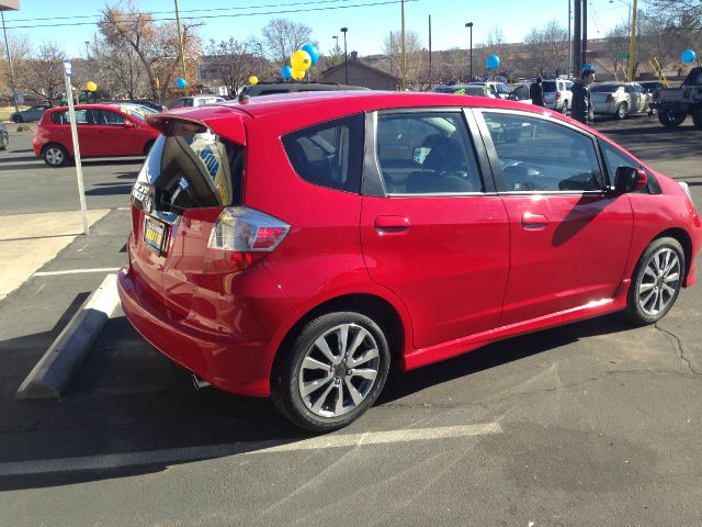 2013 Honda Fit 9-3 4Dr