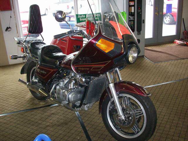 1982 Honda GL1100 Unknown