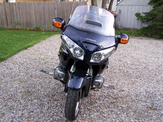 2009 Honda GOLDWING Reg Cab 183.5 WB C5B