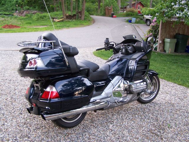 2009 Honda GOLDWING Reg Cab 183.5 WB C5B