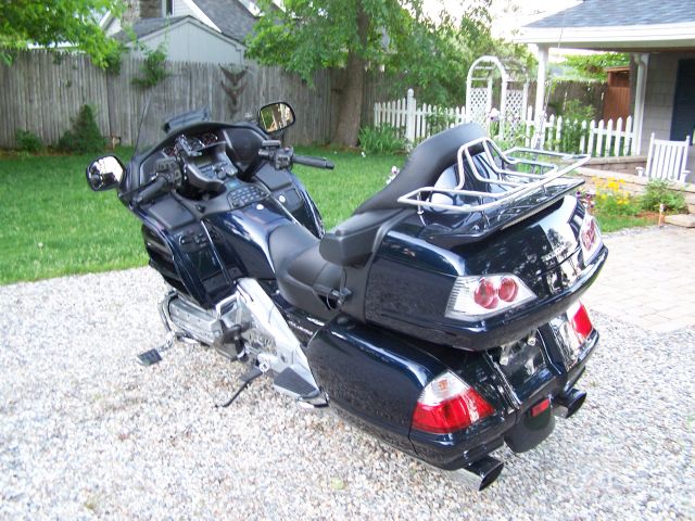 2009 Honda GOLDWING Reg Cab 183.5 WB C5B