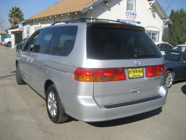 2002 Honda Odyssey LS 2WD