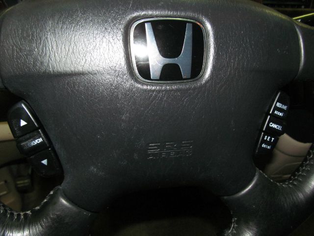 2002 Honda Odyssey LS 2WD