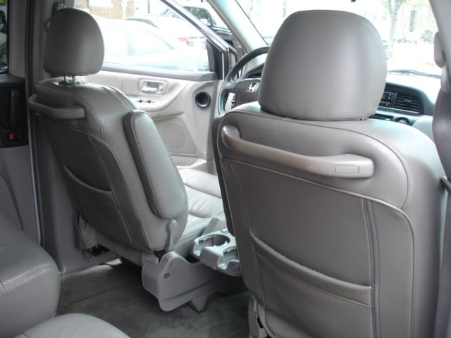 2002 Honda Odyssey LS 2WD