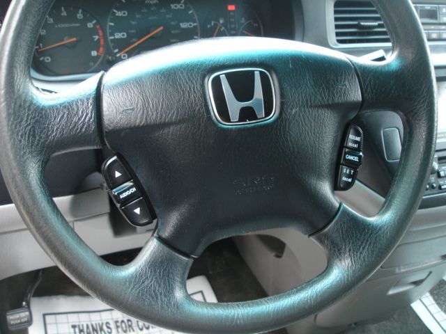 2002 Honda Odyssey LS 2WD