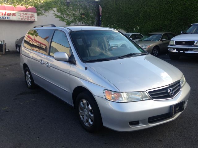 2002 Honda Odyssey JBL Premium Sound Rear Spoiler