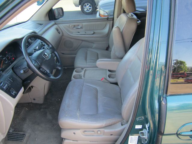 2002 Honda Odyssey LS 2WD