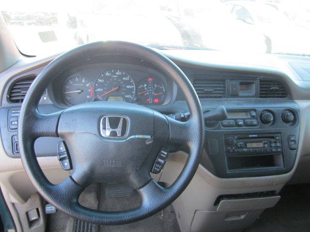 2002 Honda Odyssey LS 2WD