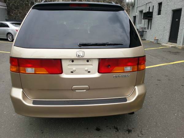 2002 Honda Odyssey LS 2WD