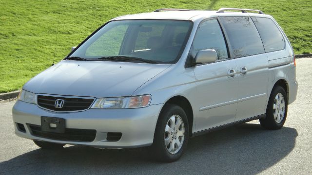 2003 Honda Odyssey AWD LT - 29 MPG For HWY