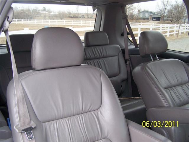 2003 Honda Odyssey LS 2WD