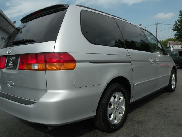 2003 Honda Odyssey AWD LT - 29 MPG For HWY