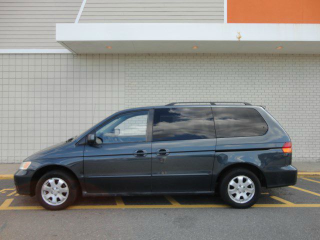 2003 Honda Odyssey GS 43