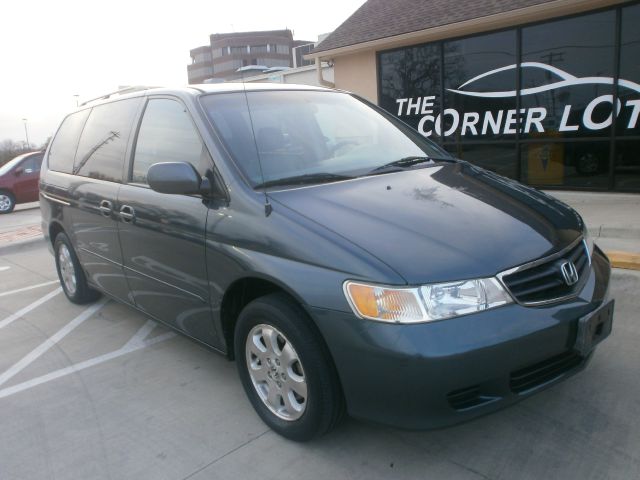 2003 Honda Odyssey GS 43