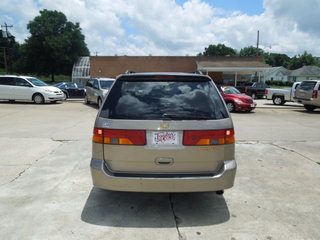 2003 Honda Odyssey GS 43