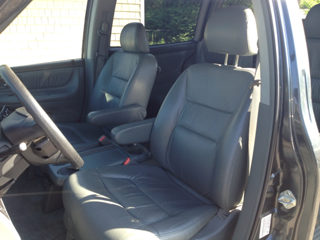 2003 Honda Odyssey 2500hd LS 4X4