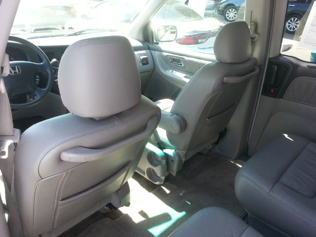 2003 Honda Odyssey GS 43