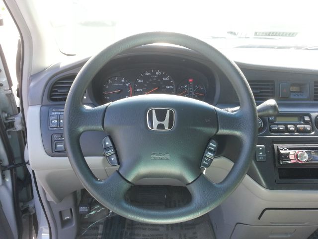 2003 Honda Odyssey GS 43