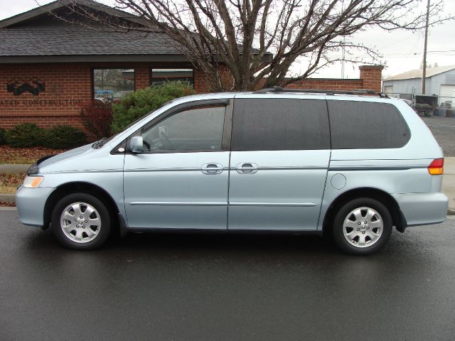 2003 Honda Odyssey GS 43