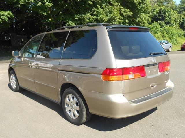 2004 Honda Odyssey 4dr Sdn LT 3.5L Sedan