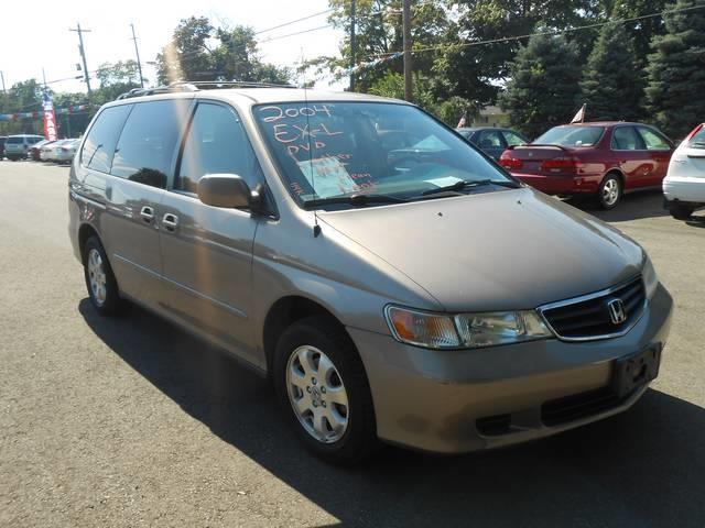 2004 Honda Odyssey 4dr Sdn LT 3.5L Sedan