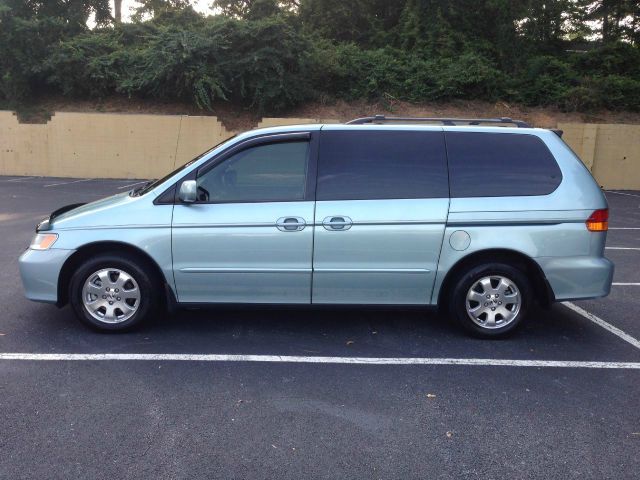 2004 Honda Odyssey SLE Ext Cab 4x2 Diesel