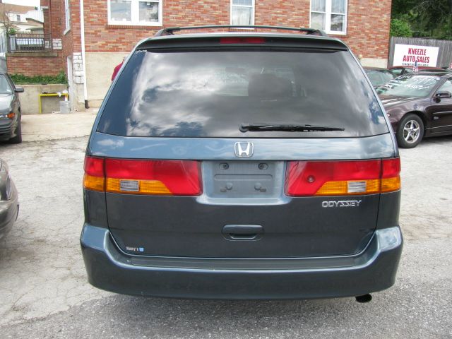 2004 Honda Odyssey GS 43