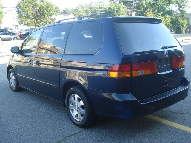 2004 Honda Odyssey 4dr Quad Cab 160.5 DRW 4WD Laramie