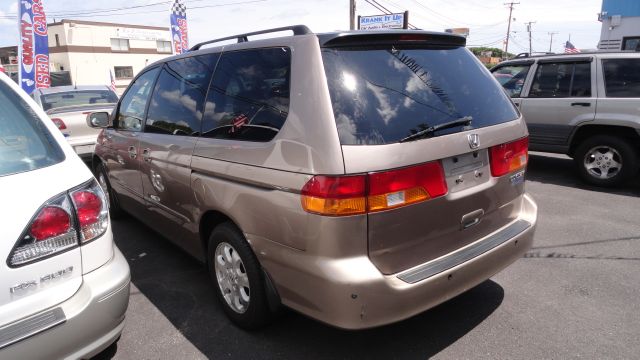 2004 Honda Odyssey GS 43