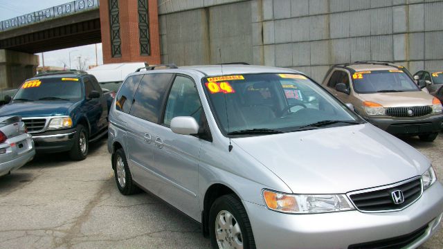 2004 Honda Odyssey 4dr Quad Cab 160.5 DRW 4WD Laramie