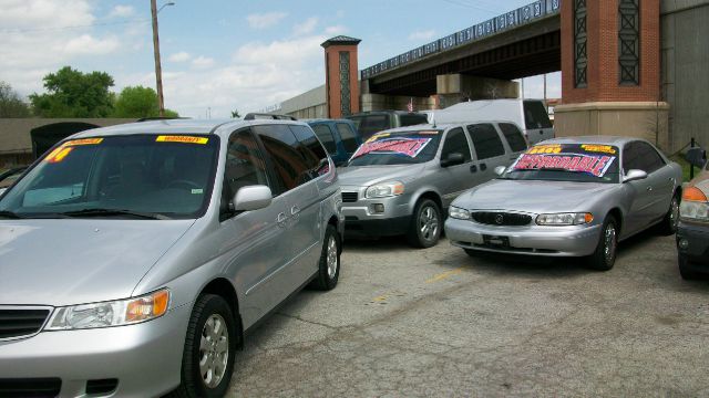 2004 Honda Odyssey 4dr Quad Cab 160.5 DRW 4WD Laramie