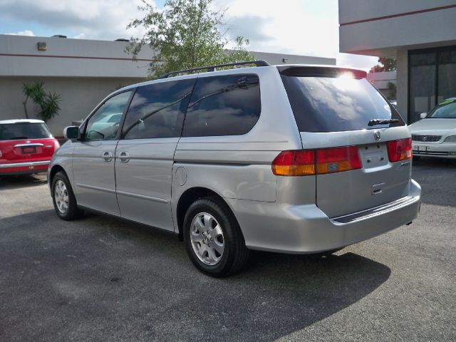 2004 Honda Odyssey GS 43