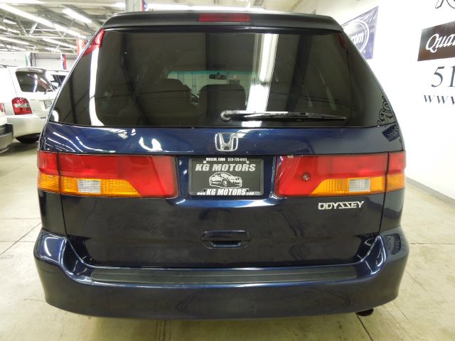 2004 Honda Odyssey GS 43