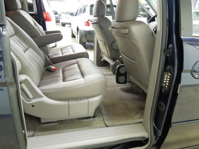 2004 Honda Odyssey GS 43