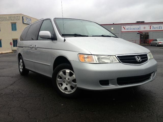 2004 Honda Odyssey 4dr Quad Cab 160.5 DRW 4WD Laramie