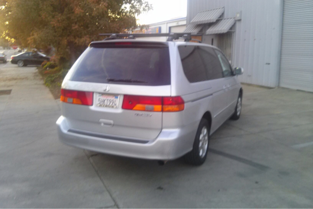 2004 Honda Odyssey 4dr Quad Cab 160.5 DRW 4WD Laramie