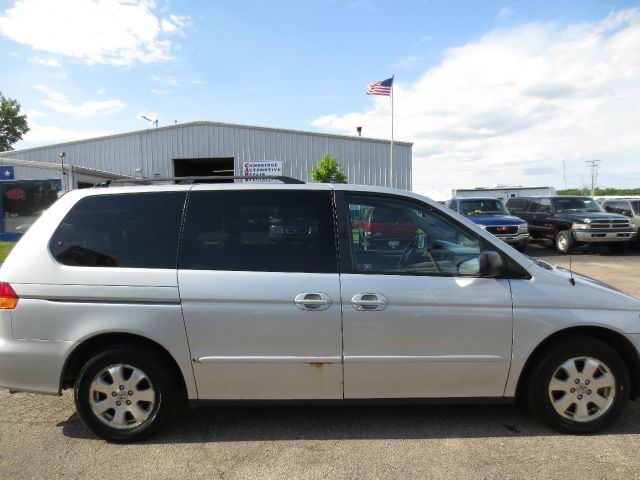 2004 Honda Odyssey 4dr Quad Cab 160.5 DRW 4WD Laramie