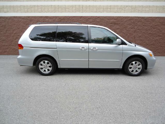 2004 Honda Odyssey GS 43