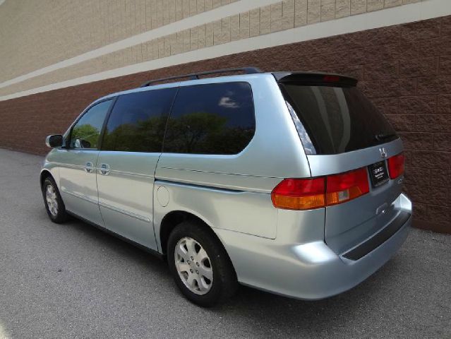 2004 Honda Odyssey 4dr Quad Cab 160.5 DRW 4WD Laramie