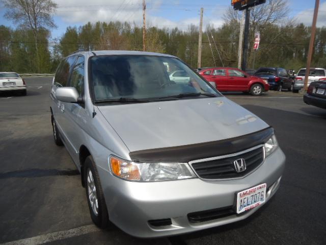 2004 Honda Odyssey LS 2WD