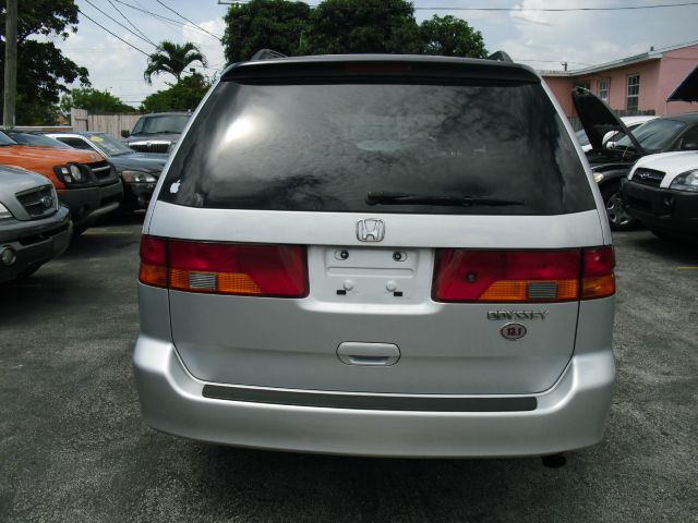 2004 Honda Odyssey GS 43