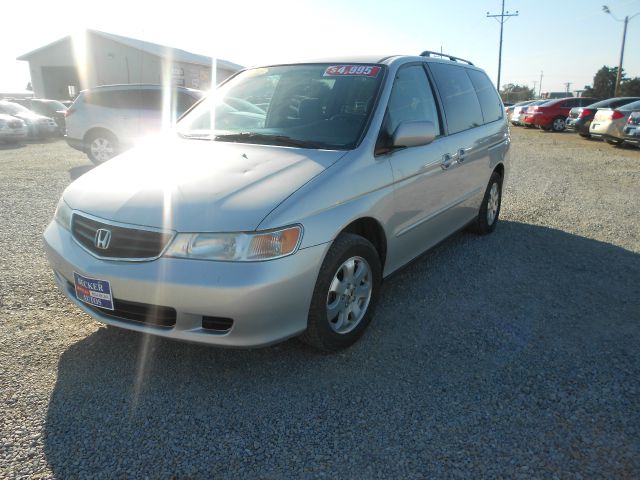 2004 Honda Odyssey 4dr Quad Cab 160.5 DRW 4WD Laramie