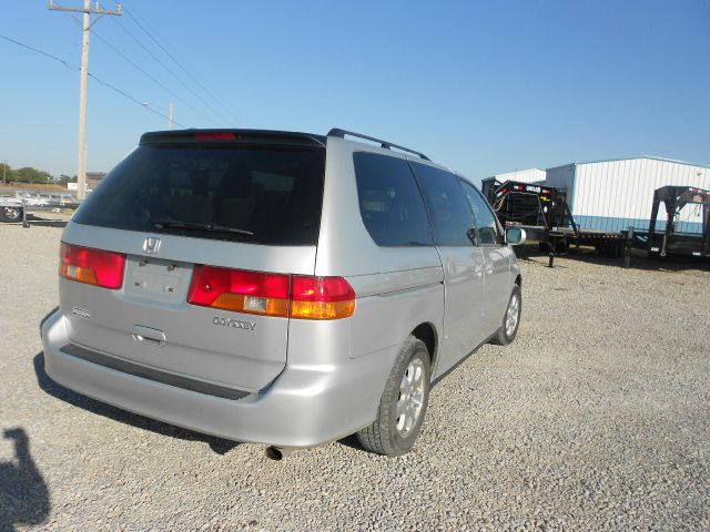 2004 Honda Odyssey 4dr Quad Cab 160.5 DRW 4WD Laramie